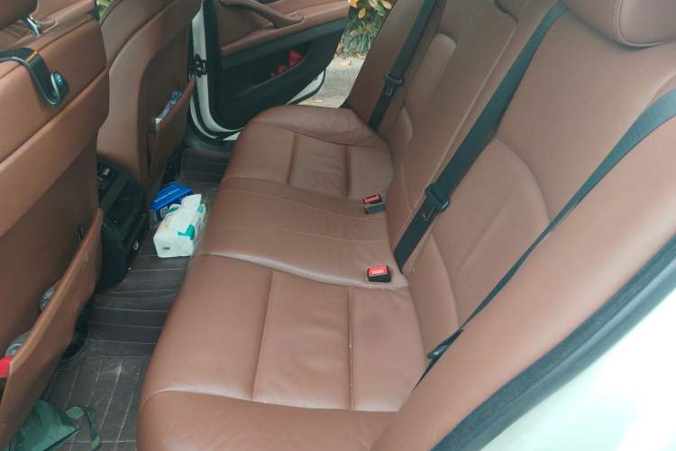 Used BMW 5 Series 2013 535i Sport Edition Left Rear Seat