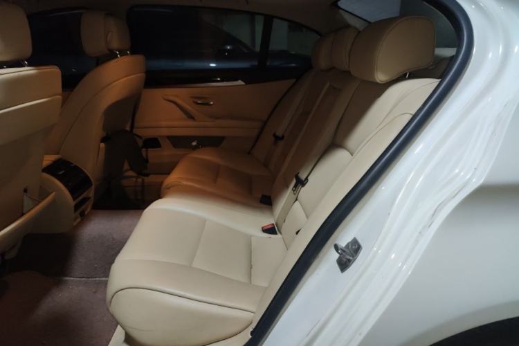 Used BMW 5 Series 2013 525Li Luxury Model Left Rear Seat