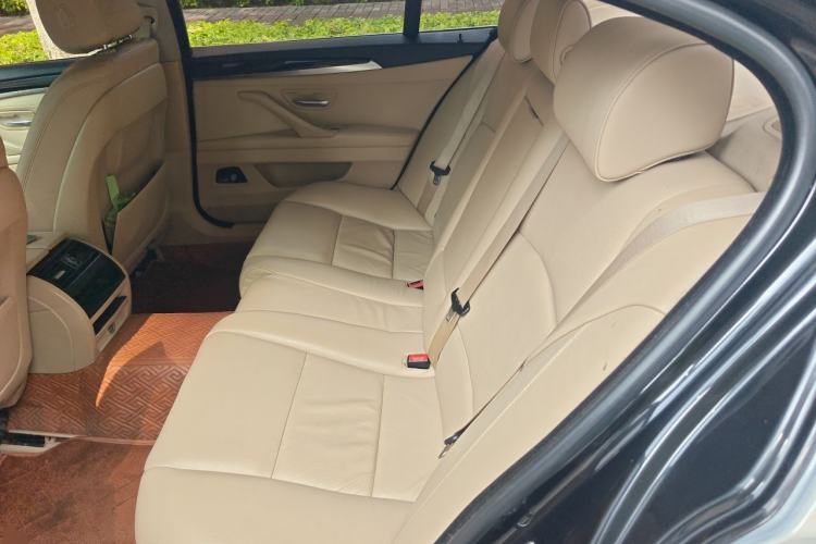Used BMW 5 Series 2013 525Li Leading Model Left Rear Seat
