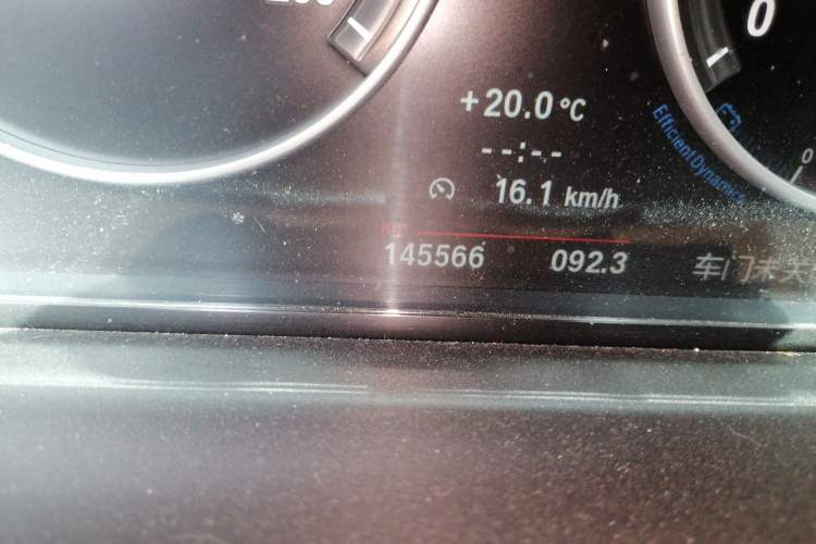Used BMW 5 Series 2013 520i Elegant Edition Odometer Close Up
