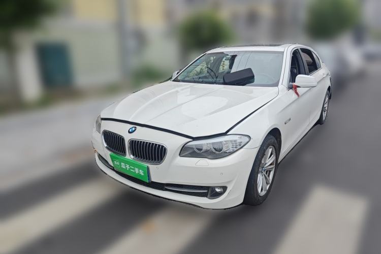 Used BMW 5 Series 2013 525Li Luxury Model Guazi used car, China used car export, Used car for sale, Used cars, Cheapest cars for sale
