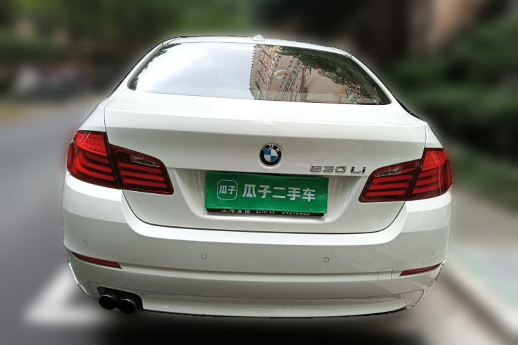 Used BMW 5 Series 2013 530Li Leading Model Rear