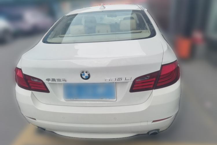 Used BMW 5 Series 2013 535Li Leading Model Rear