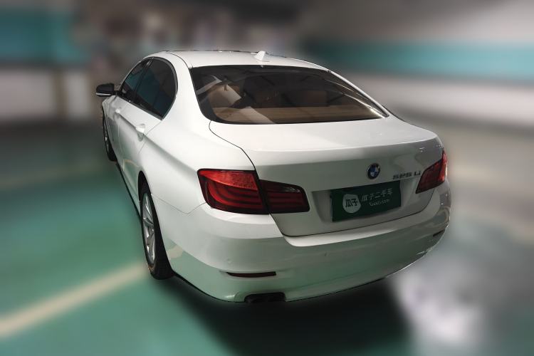 Used BMW 5 Series 2013 525Li Luxury Model Rear Left 45 Deg