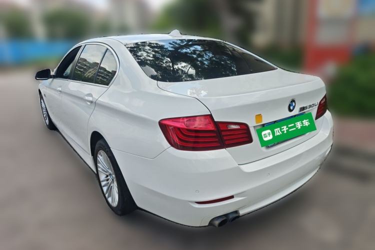 Used BMW 5 Series 2013 525Li Leading Model Rear Left 45 Deg