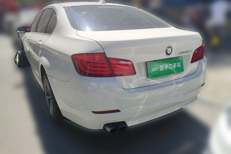 Used BMW 5 Series 2013 520Li Elegant Edition Rear Left 45 Deg