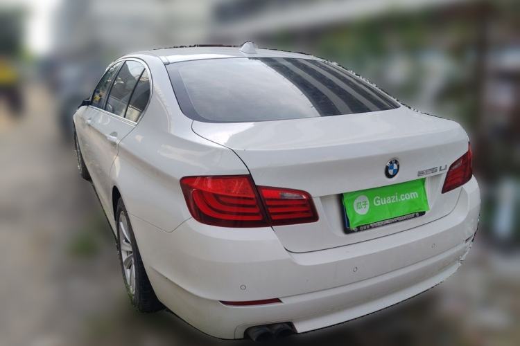 Used BMW 5 Series 2013 525Li Leading Model Rear Left 45 Deg