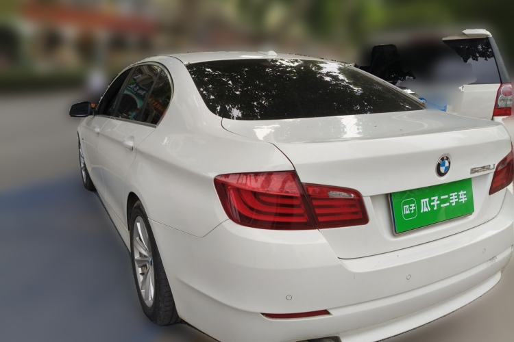 Used BMW 5 Series 2013 525Li Leading Model Rear Left 45 Deg