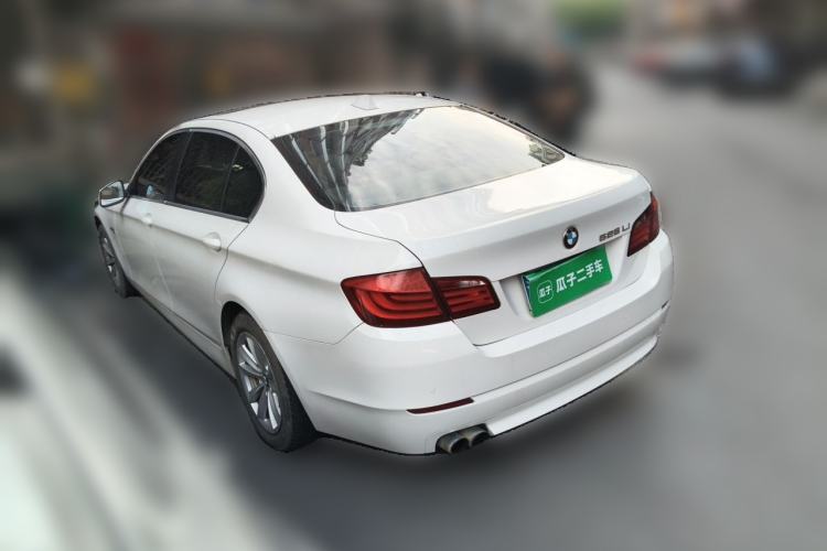 Used BMW 5 Series 2013 525Li Leading Model Rear Left 45 Deg