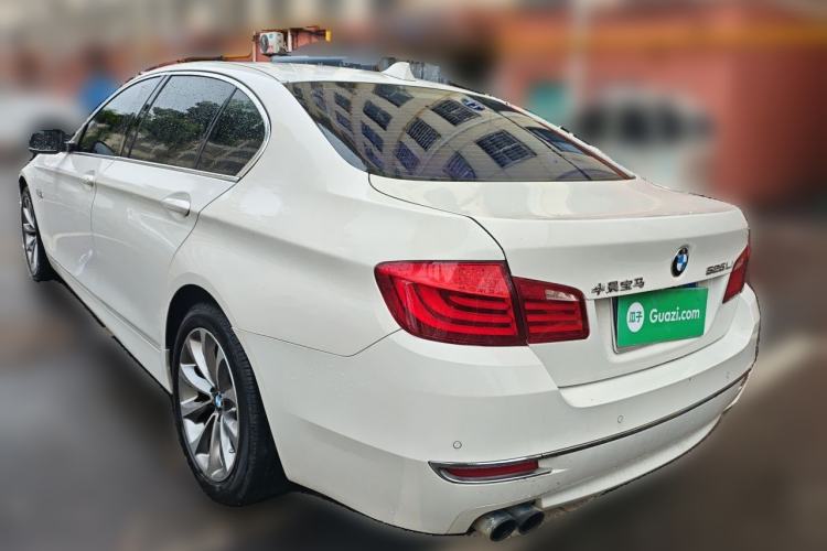 Used BMW 5 Series 2013 525Li Leading Model Rear Left 45 Deg