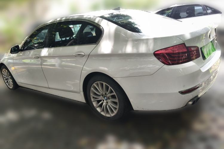 Used BMW 5 Series 2013 525Li Leading Model Rear Left 45 Deg