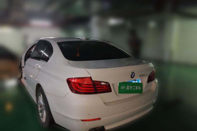 Used BMW 5 Series 2013 525Li Luxury Model Rear Left 45 Deg