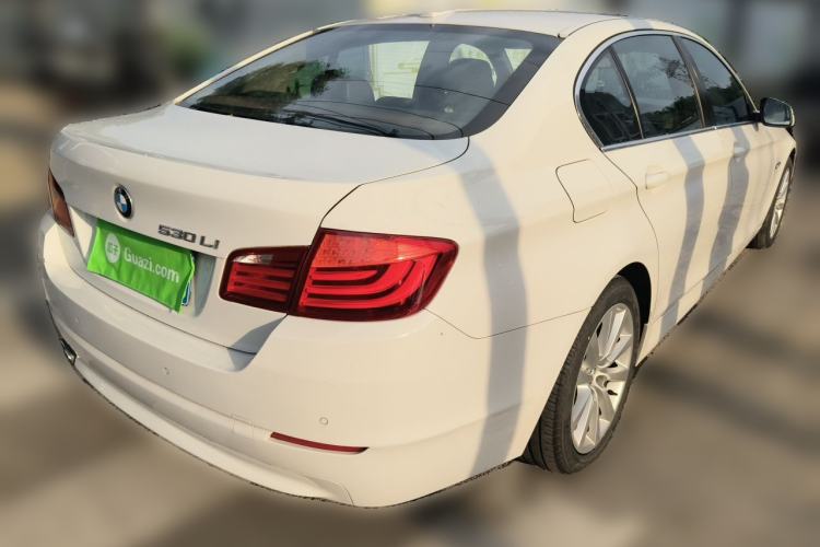 Used BMW 5 Series 2013 530Li Leading Model Rear Right 45 Deg