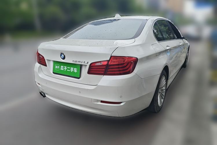 Used BMW 5 Series 2013 525Li Leading Model Rear Right 45 Deg