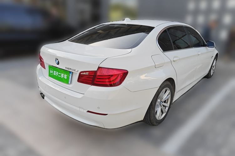 Used BMW 5 Series 2013 520Li Elegant Edition Rear Right 45 Deg