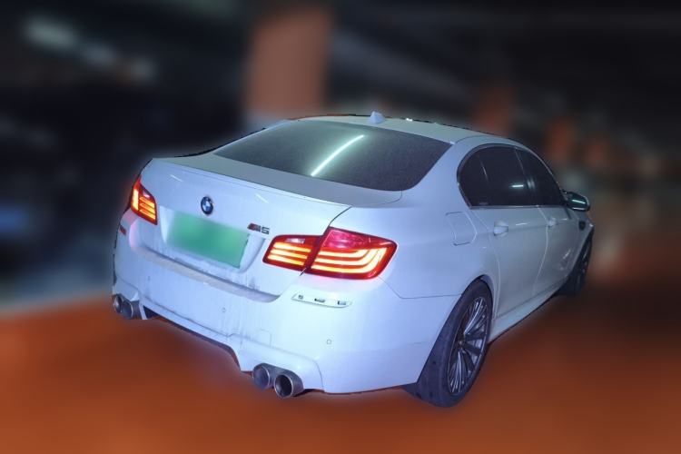 Used BMW 5 Series 2013 520Li Elegant Edition Rear Right 45 Deg