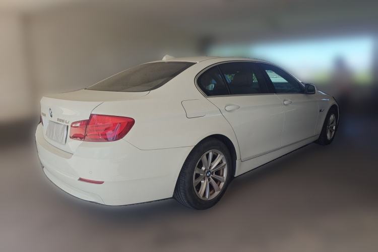 Used BMW 5 Series 2013 525Li Luxury Model Rear Right 45 Deg