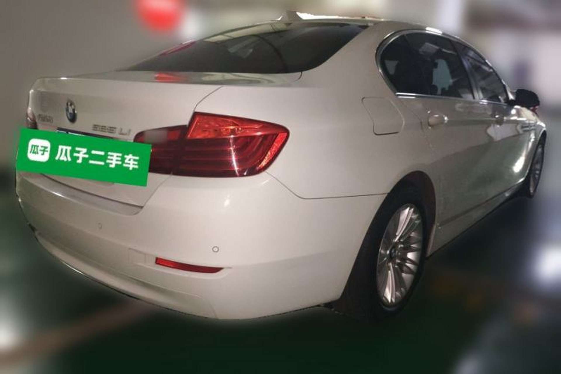 Used BMW 5 Series 2013 525Li Leading Model Rear Right 45 Deg