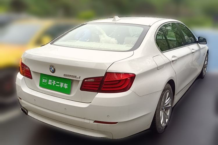 Used BMW 5 Series 2013 525Li Luxury Model Rear Right 45 Deg