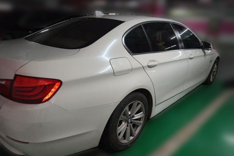 Used BMW 5 Series 2013 525Li Luxury Model Rear Right 45 Deg