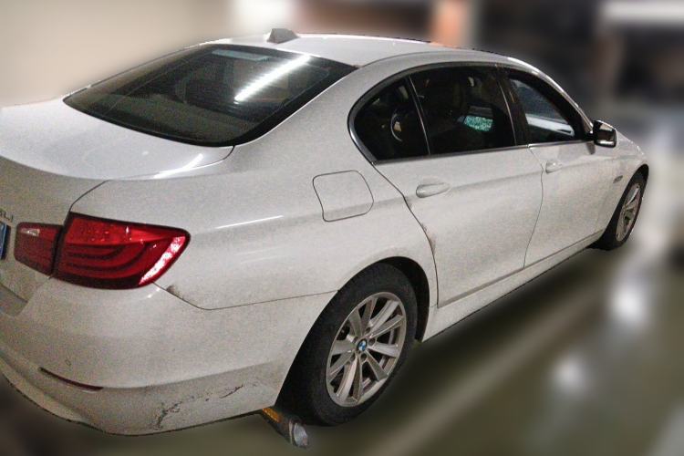 Used BMW 5 Series 2013 525Li Luxury Model Rear Right 45 Deg