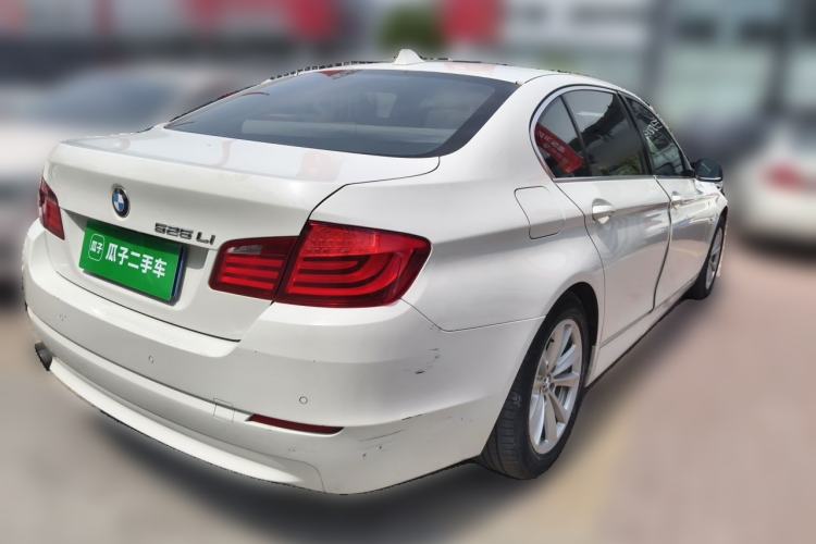 Used BMW 5 Series 2013 525Li Leading Model Rear Right 45 Deg
