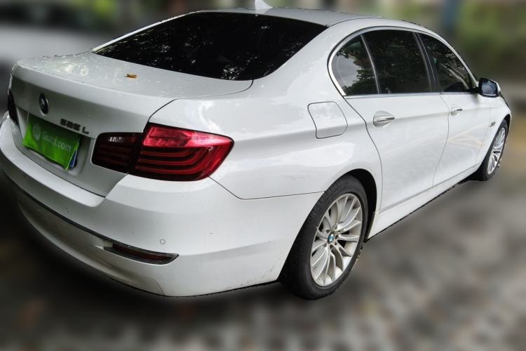 Used BMW 5 Series 2013 525Li Leading Model Rear Right 45 Deg