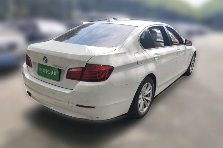 Used BMW 5 Series 2013 525Li Leading Model Rear Right 45 Deg