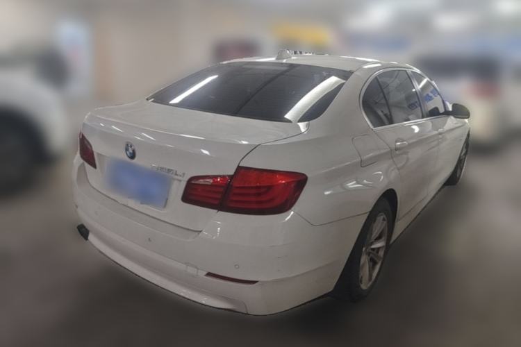Used BMW 5 Series 2013 525Li Luxury Model Rear Right 45 Deg