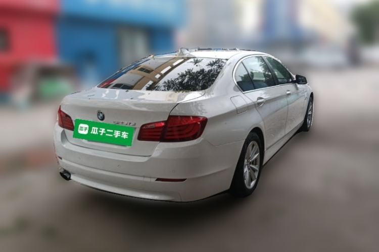 Used BMW 5 Series 2013 525Li Leading Model Rear Right 45 Deg