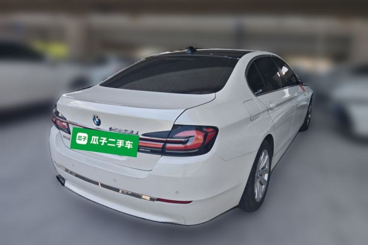 Used BMW 5 Series 2013 525Li Luxury Model Rear Right 45 Deg