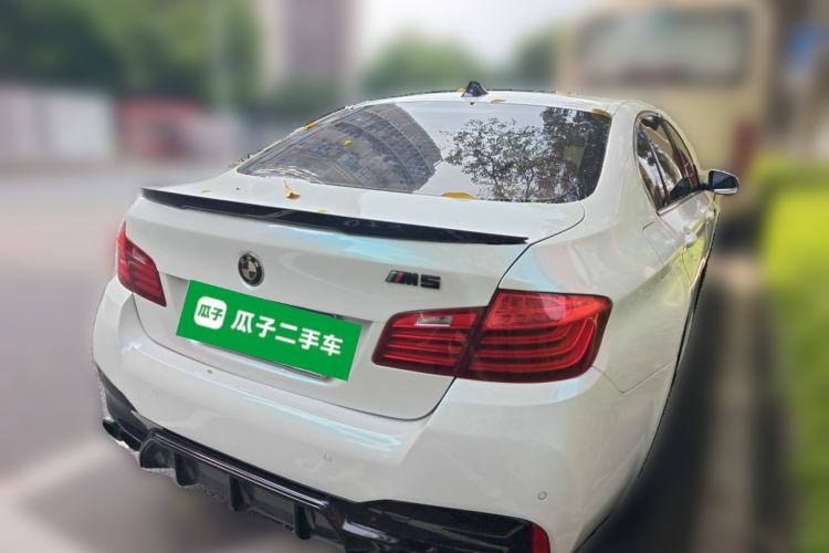 Used BMW 5 Series 2013 525Li Leading Model Rear Right 45 Deg