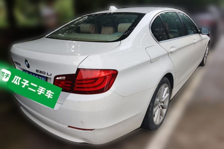 Used BMW 5 Series 2013 530Li Leading Model Rear Right 45 Deg