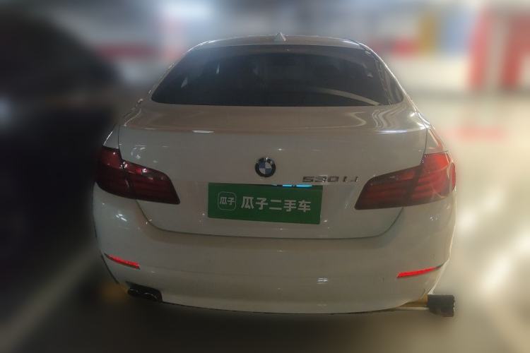 Used BMW 5 Series 2013 530Li Leading Model Rear