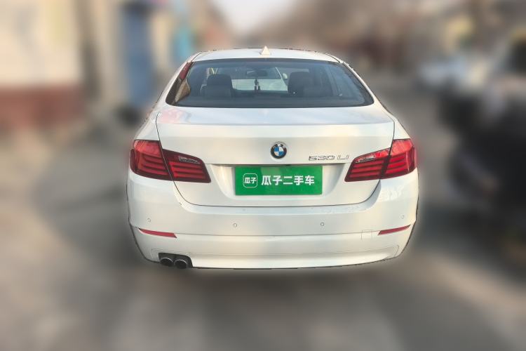 Used BMW 5 Series 2013 530Li Leading Model Rear