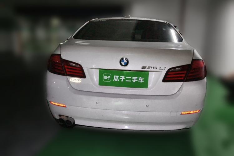 Used BMW 5 Series 2013 530Li Leading Model Rear