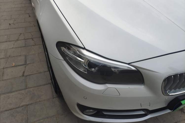 Used BMW 5 Series 2013 535Li Leading Model Right Front Headlight