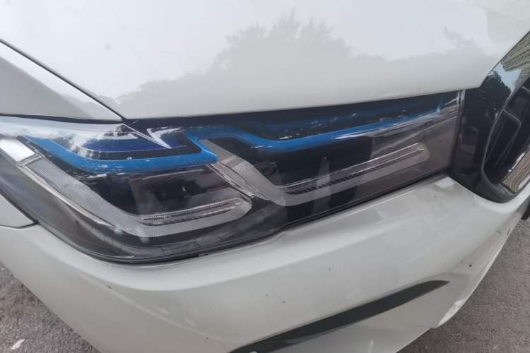 Used BMW 5 Series 2013 525Li Leading Model Right Front Headlight