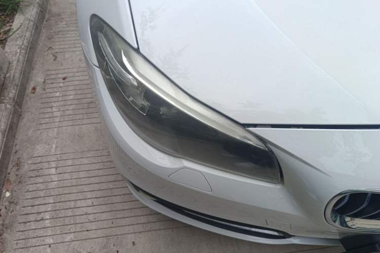 Used BMW 5 Series 2013 525Li Leading Model Right Front Headlight