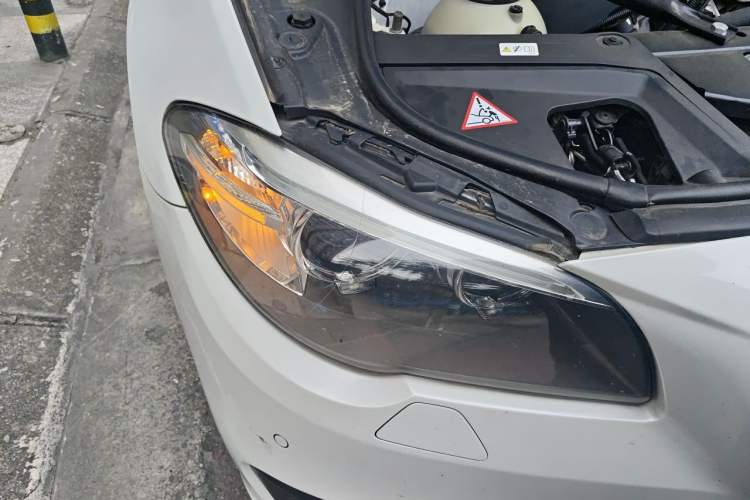 Used BMW 5 Series 2013 525Li Leading Model Right Front Headlight