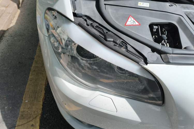 Used BMW 5 Series 2013 530Li Leading Model Right Front Headlight