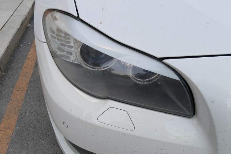 Used BMW 5 Series 2013 520Li Elegant Edition Right Front Headlight