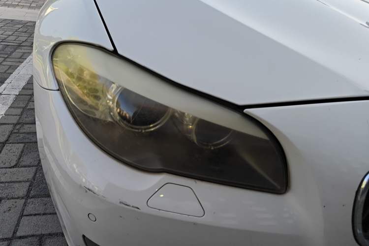 Used BMW 5 Series 2013 520Li Elegant Edition Right Front Headlight