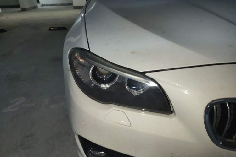 Used BMW 5 Series 2013 525Li Leading Model Right Front Headlight