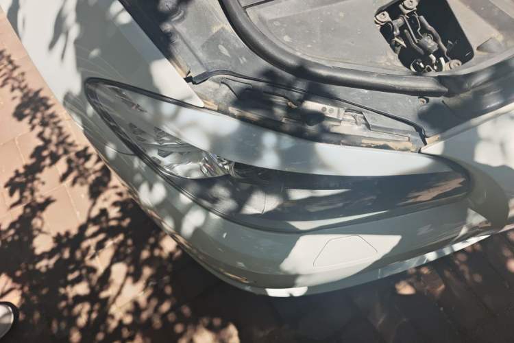 Used BMW 5 Series 2013 525Li Leading Model Right Front Headlight