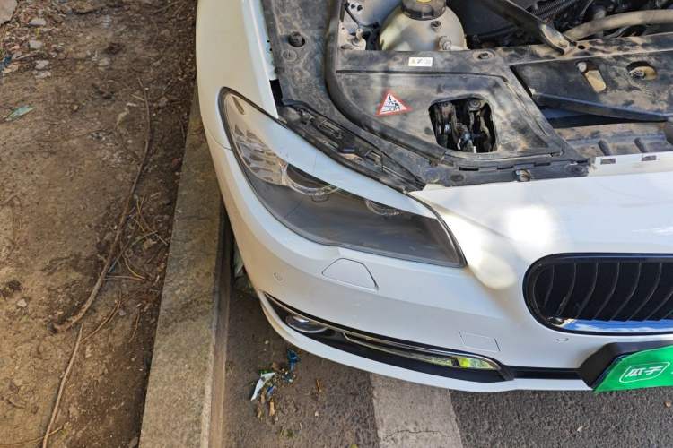 Used BMW 5 Series 2013 520Li Elegant Edition Right Front Headlight