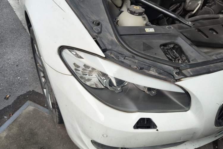 Used BMW 5 Series 2013 525Li Leading Model Right Front Headlight