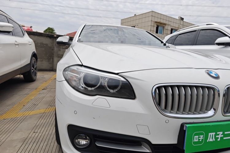 Used BMW 5 Series 2013 535Li Leading Model Right Front Headlight