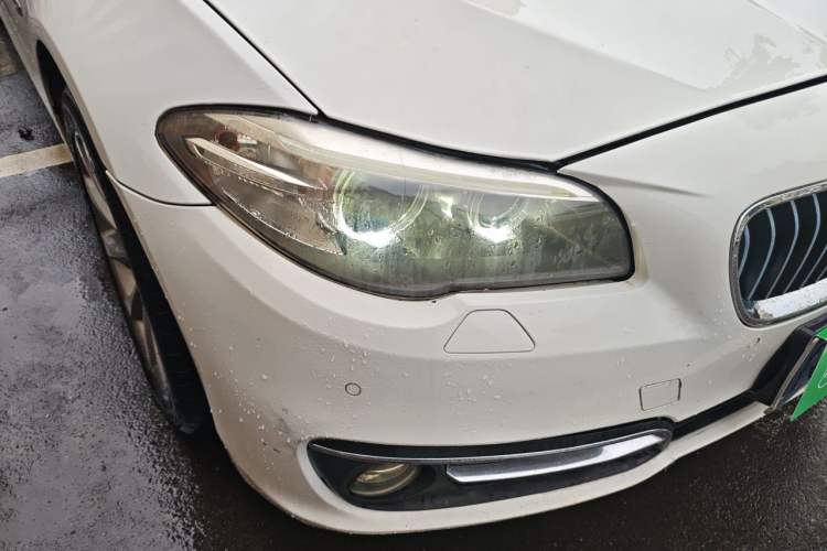 Used BMW 5 Series 2013 525Li Leading Model Right Front Headlight