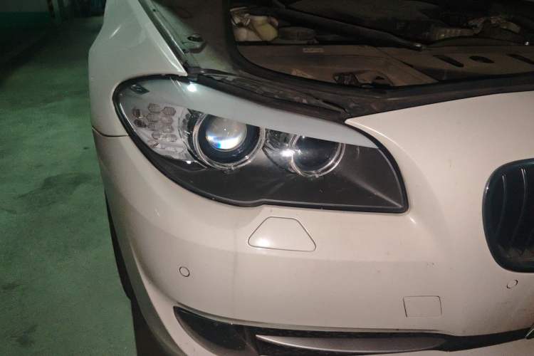 Used BMW 5 Series 2013 525Li Luxury Model Right Front Headlight
